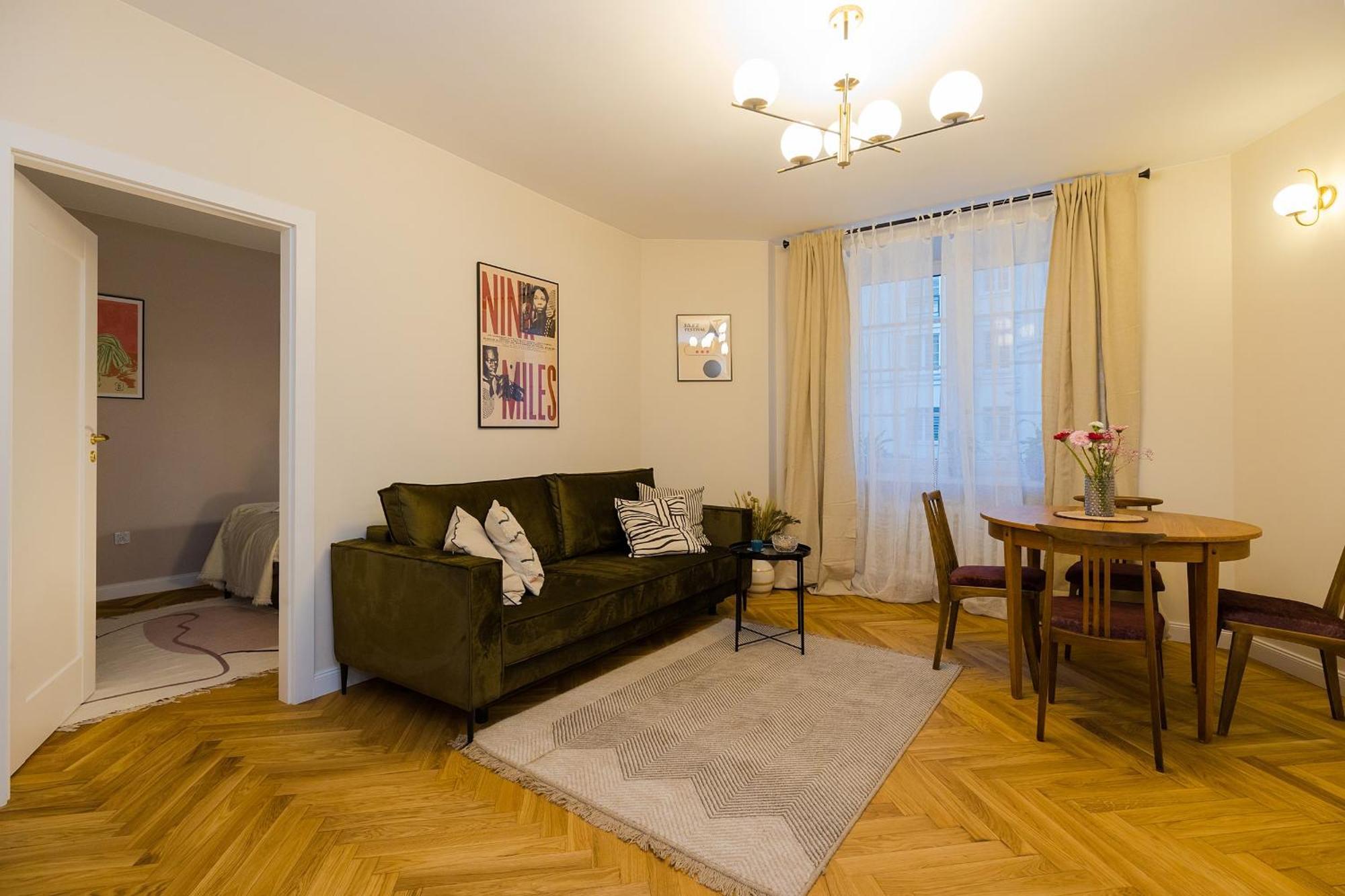 Shortstaypoland Targowa B160 Warsawa Bagian luar foto
